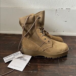 NWT Army Combat Boot Hot Weather Coyote Brown 6R